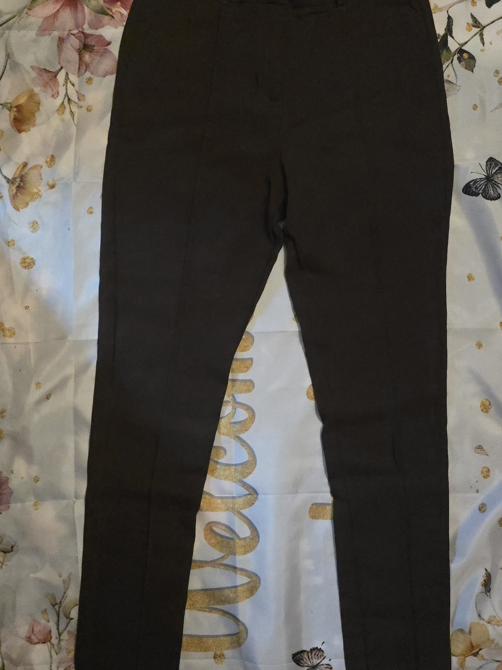 Fashion Nova Women's Straight Leg Pants in Black
